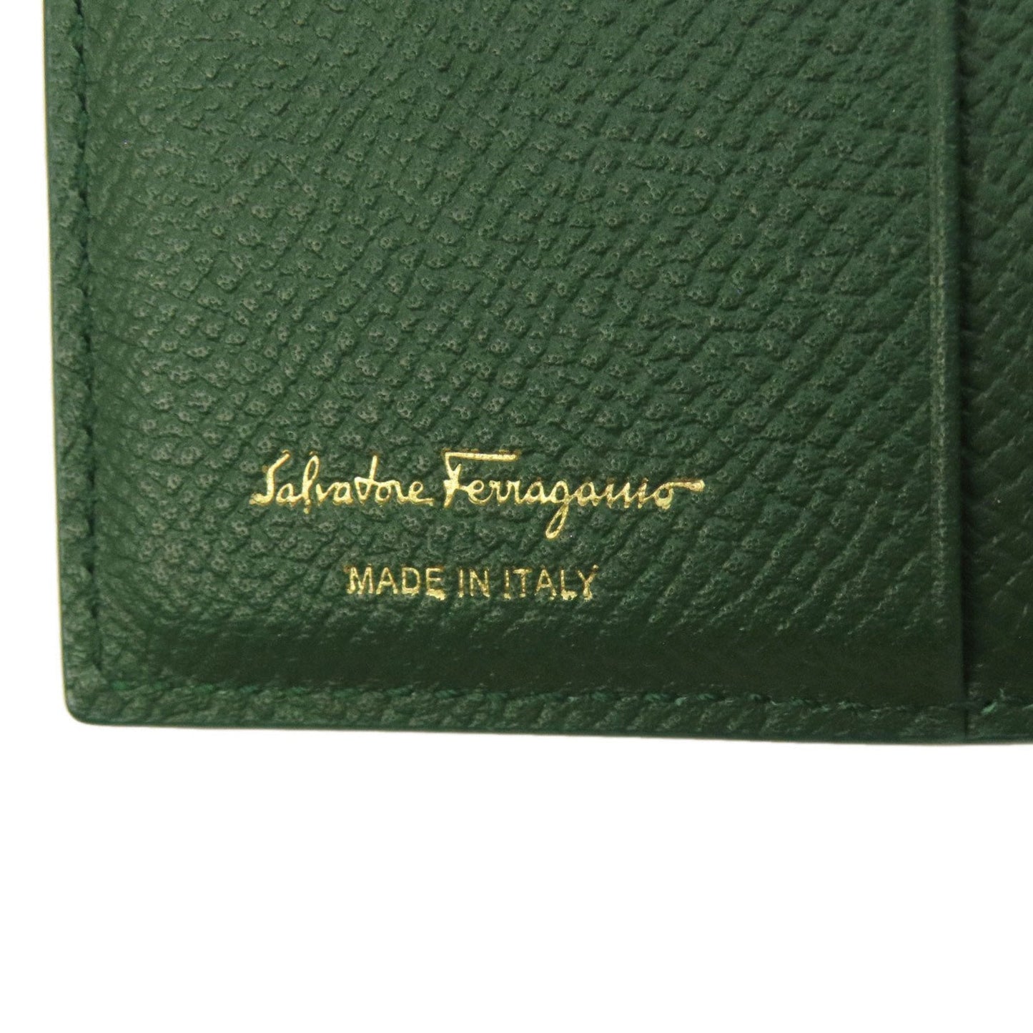 Salvatore Ferragamo Gancini Green Leather Wallet (Bi-Fold) (Pre-Owned)