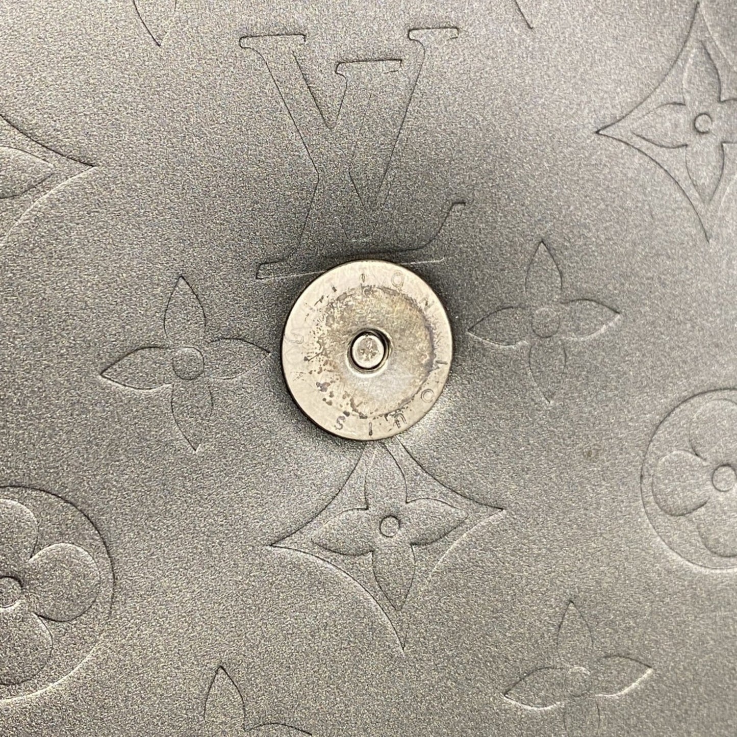 Louis Vuitton Noir Tote Bag (Pre-Owned)