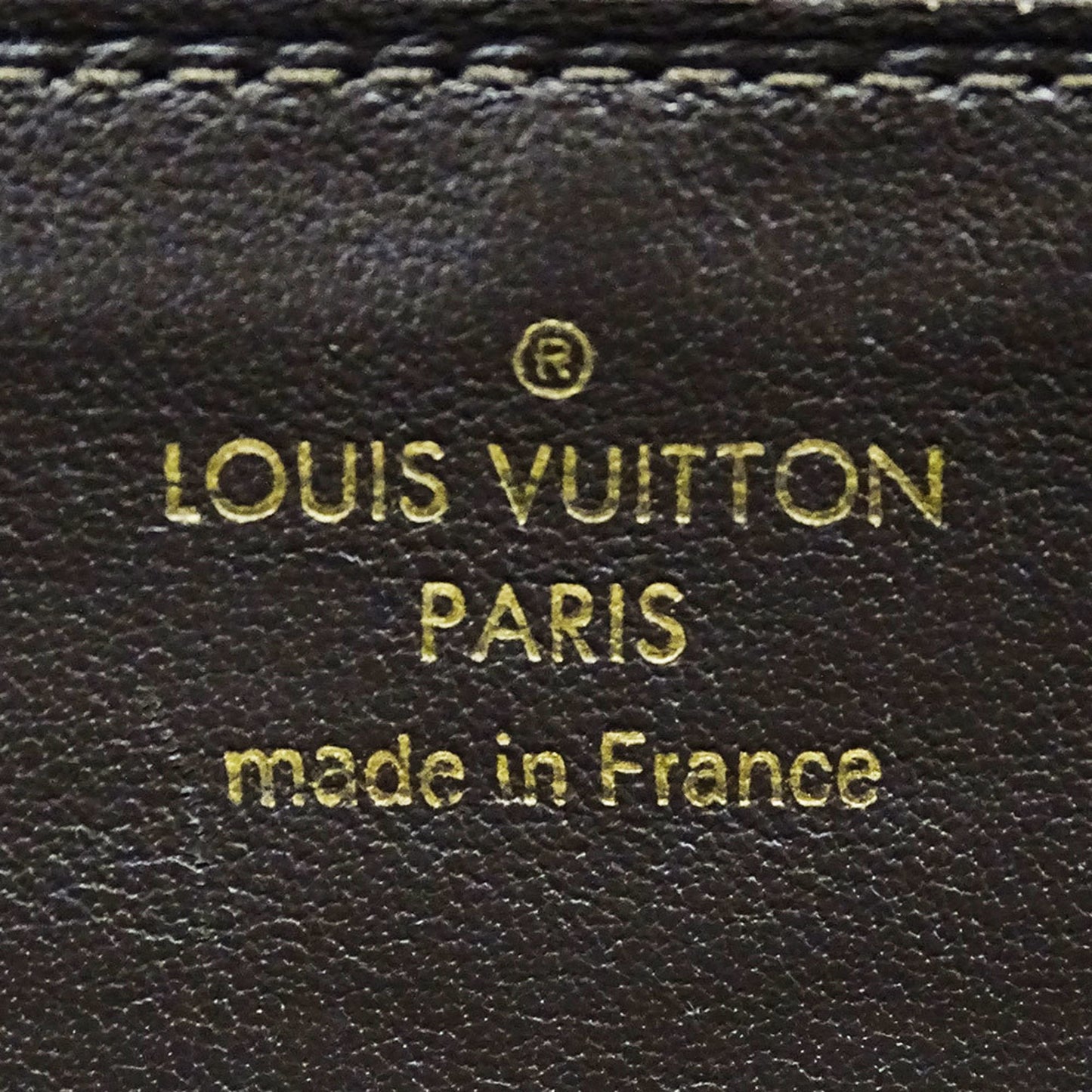 Louis Vuitton Beige Leather Long Wallet (Bi-Fold) (Pre-Owned)