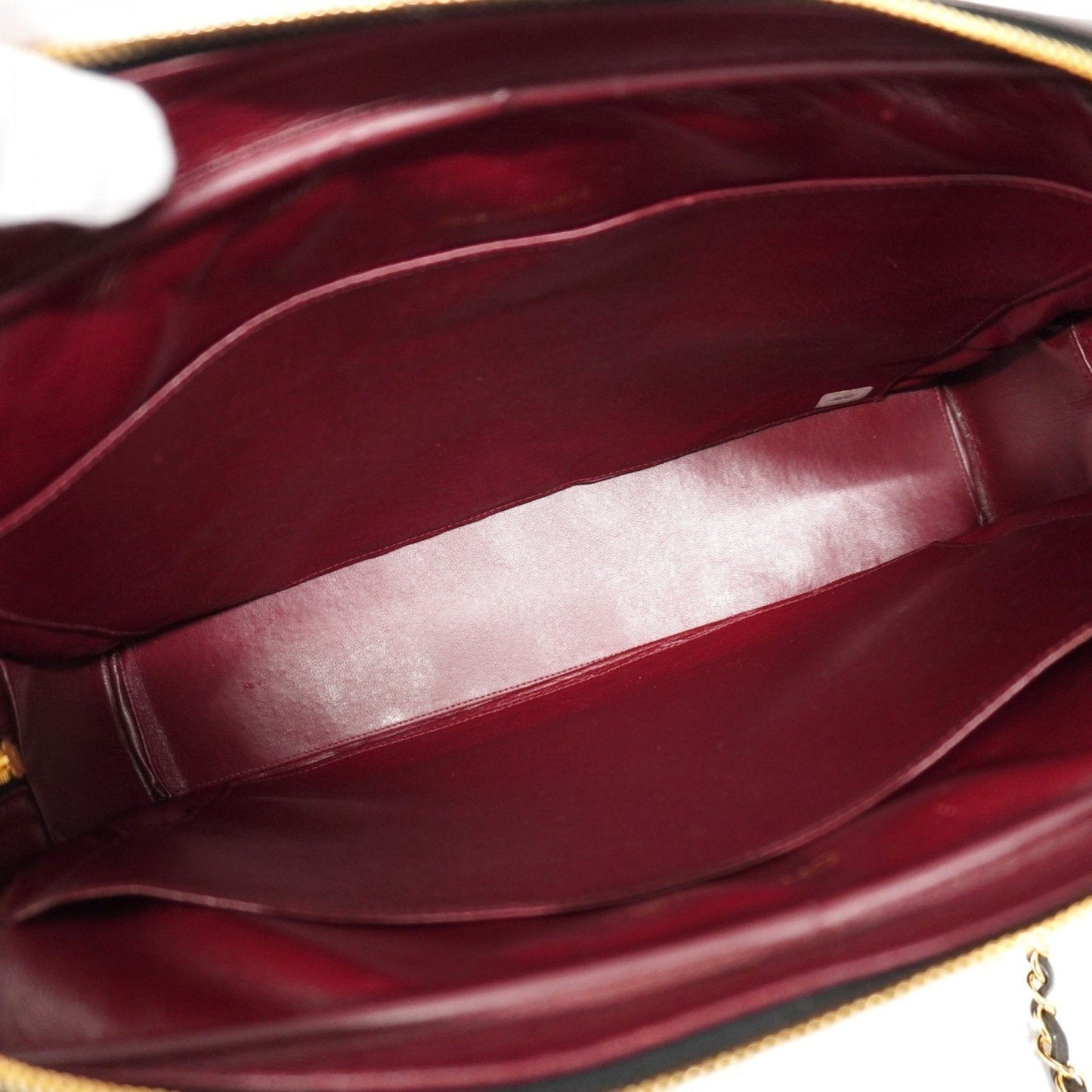 Chanel Black Leather Tote Bag (Pre-Owned)