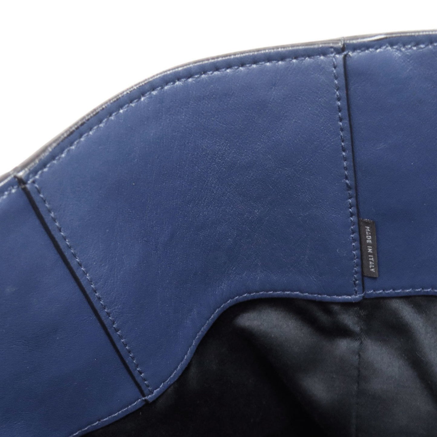 Miu Miu Navy Leather Tote Bag (Pre-Owned)