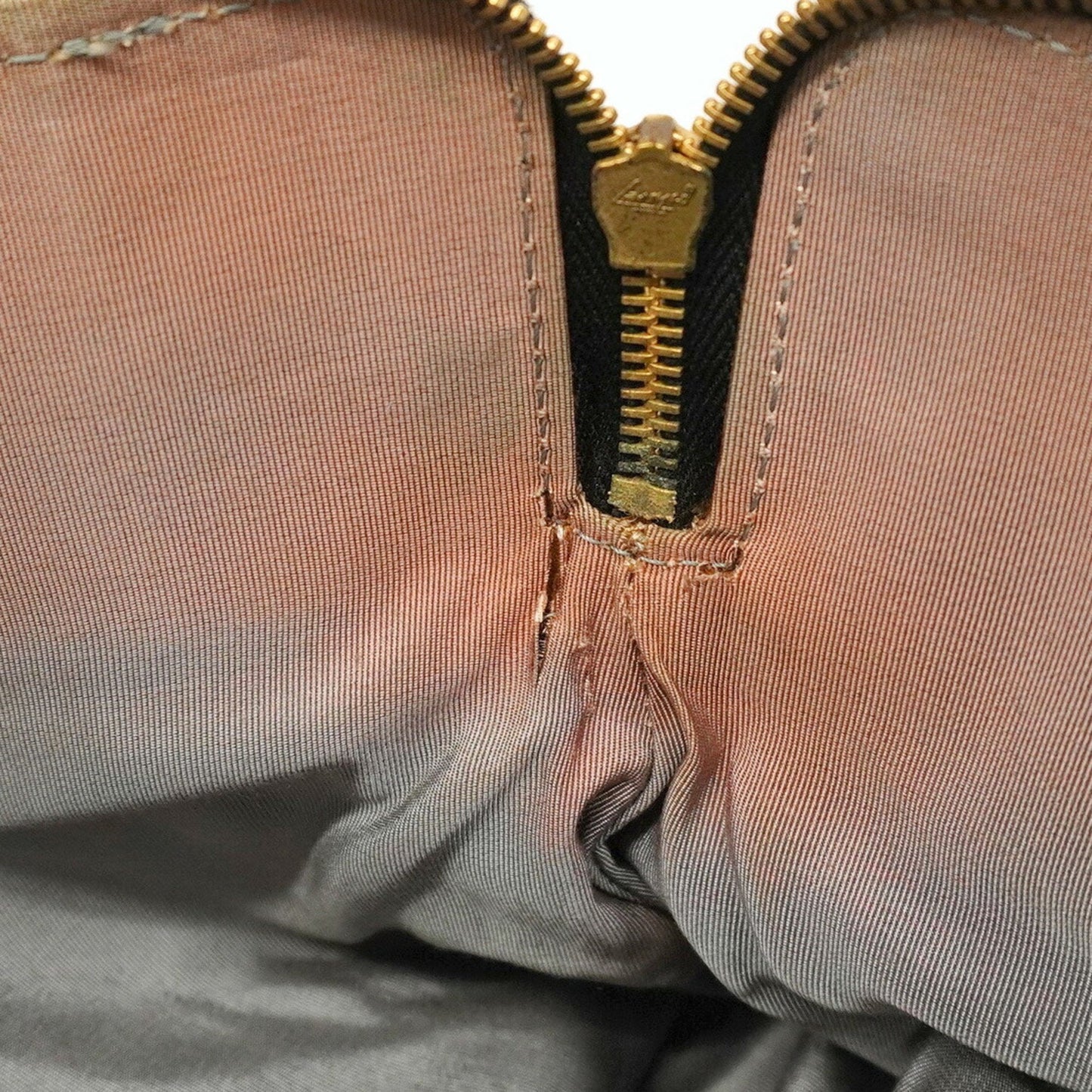 Chanel Black Grained Calfskin Tote Bag (Pre-Owned)