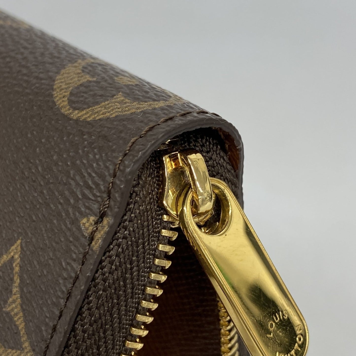 Louis Vuitton Brown Coin Purse/Coin Case (Pre-Owned)