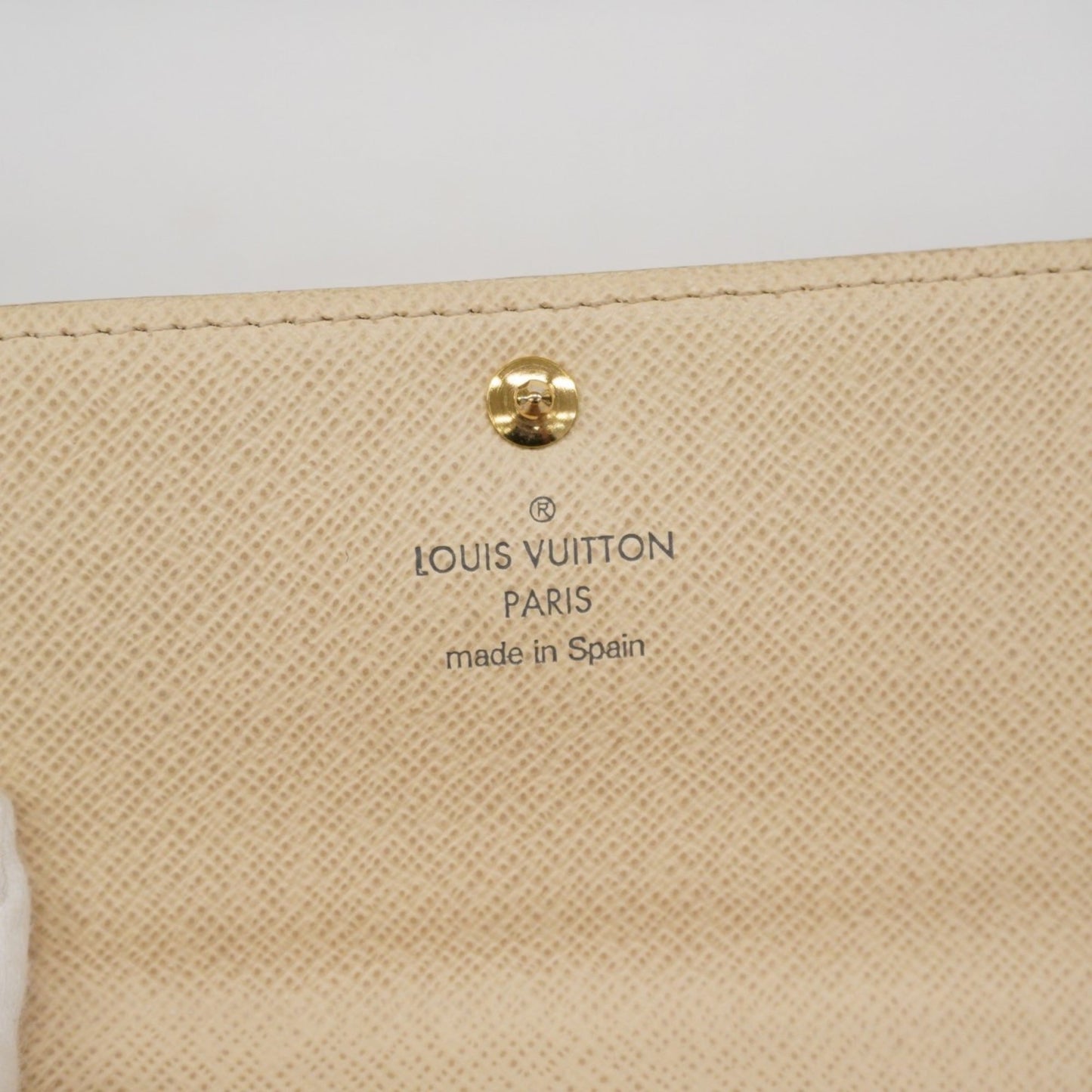 Louis Vuitton White Wallet (Tri-Fold) (Pre-Owned)