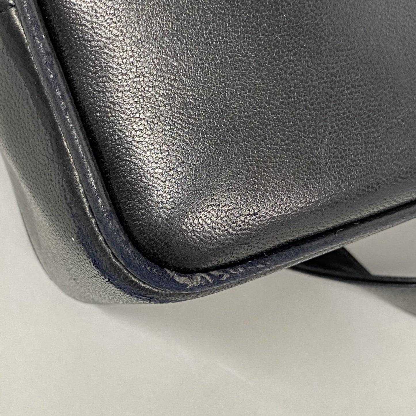 Chanel Black Leather Satin Tote Bag (Pre-Owned)