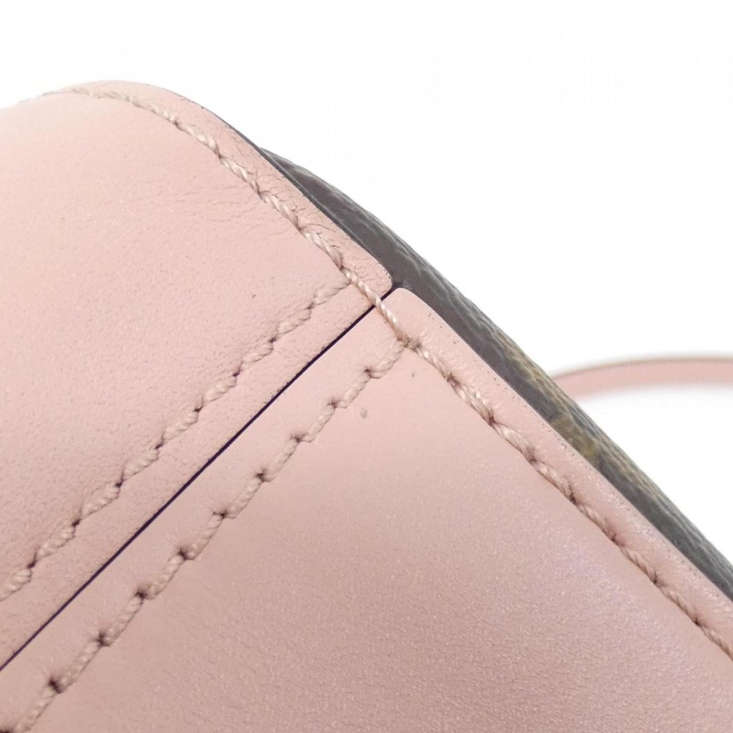 Louis Vuitton Marron Rose Poudre Coated Canvas Leather Shoulder Bag (Pre-Owned)