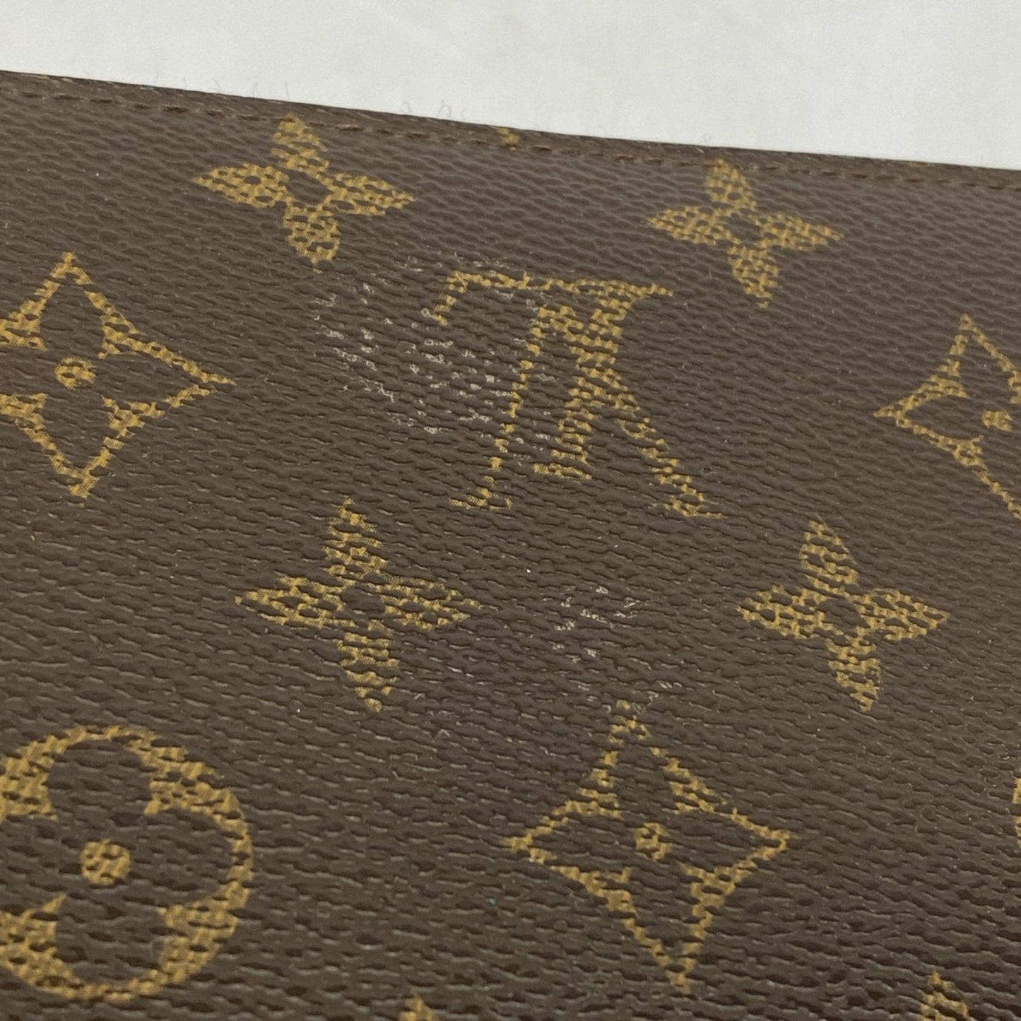Louis Vuitton Brown Long Wallet (Bi-Fold) (Pre-Owned)