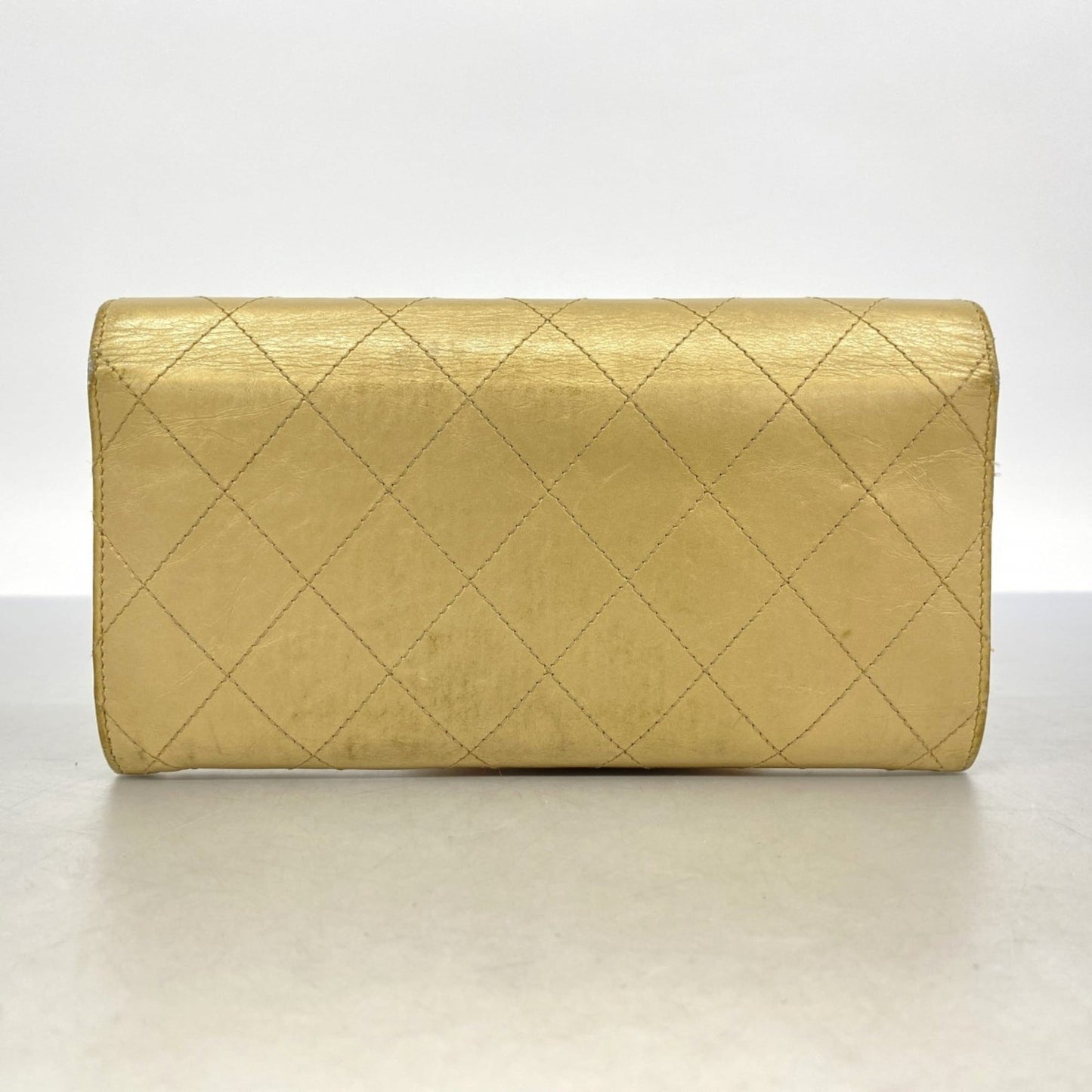 Chanel Beige Leather Long Wallet (Bi-Fold) (Pre-Owned)