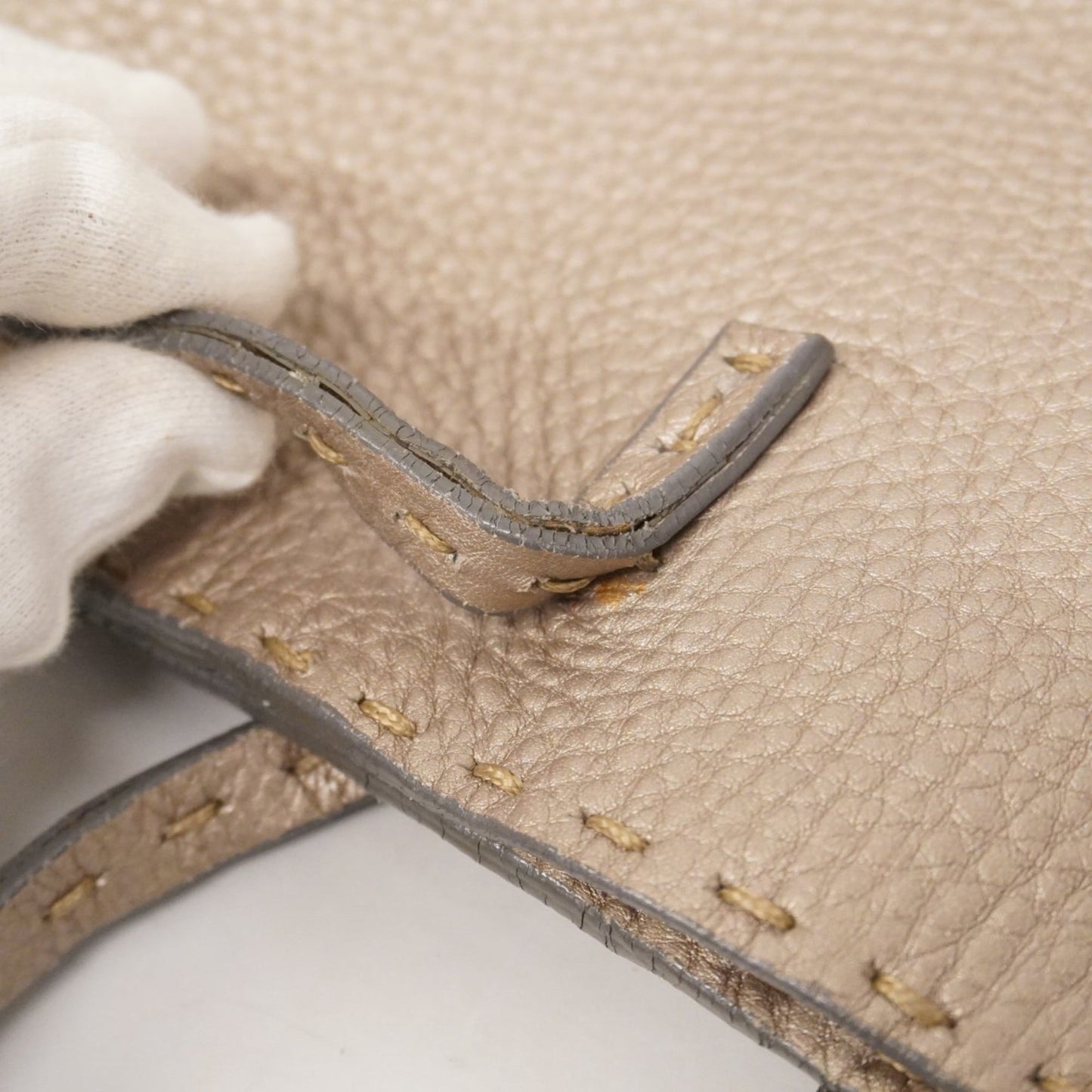 Fendi Grayish Leather Tote Bag (Pre-Owned)