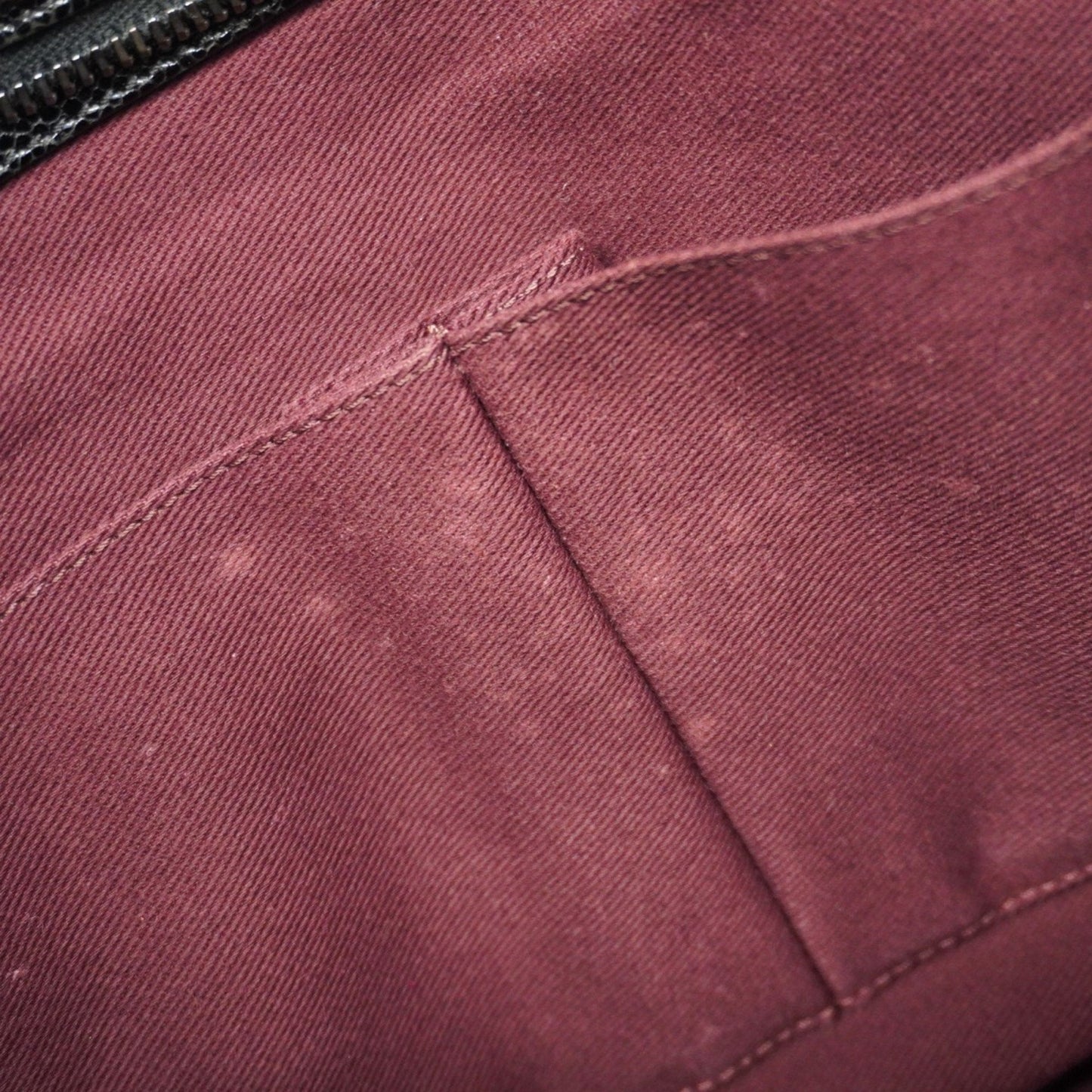 Chanel Black Grained Calfskin Tote Bag (Pre-Owned)