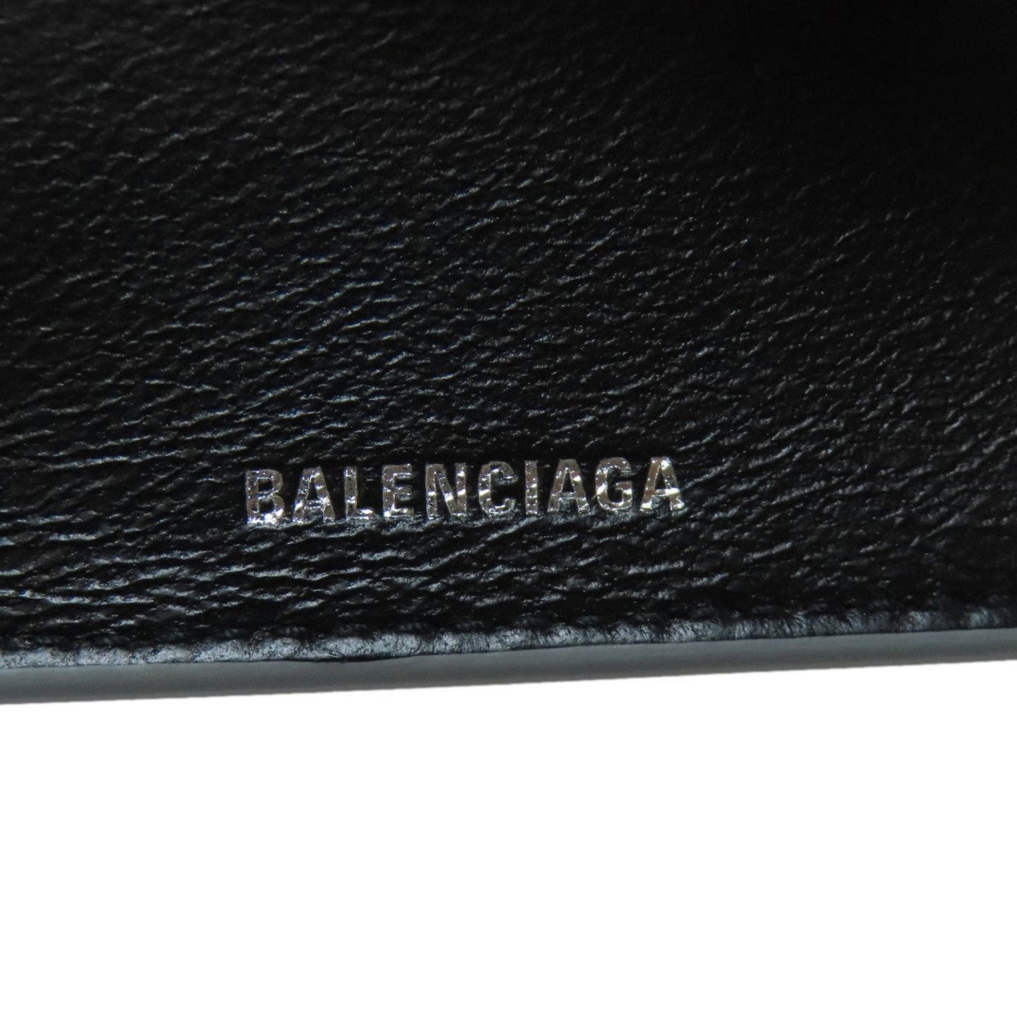 Balenciaga Silver Leather Wallet (Tri-Fold) (Pre-Owned)
