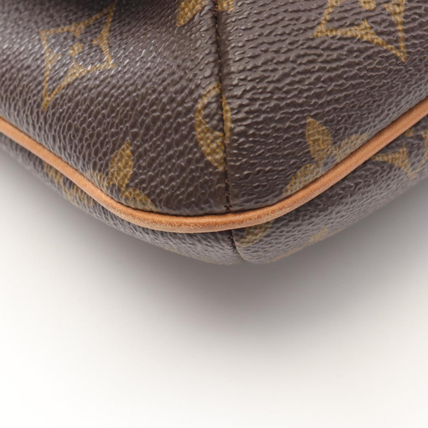 Louis Vuitton Brown Pvc Leather Shoulder Bag (Pre-Owned)