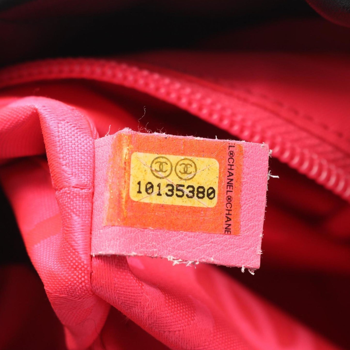 Chanel Black Leather Tote Bag (Pre-Owned)