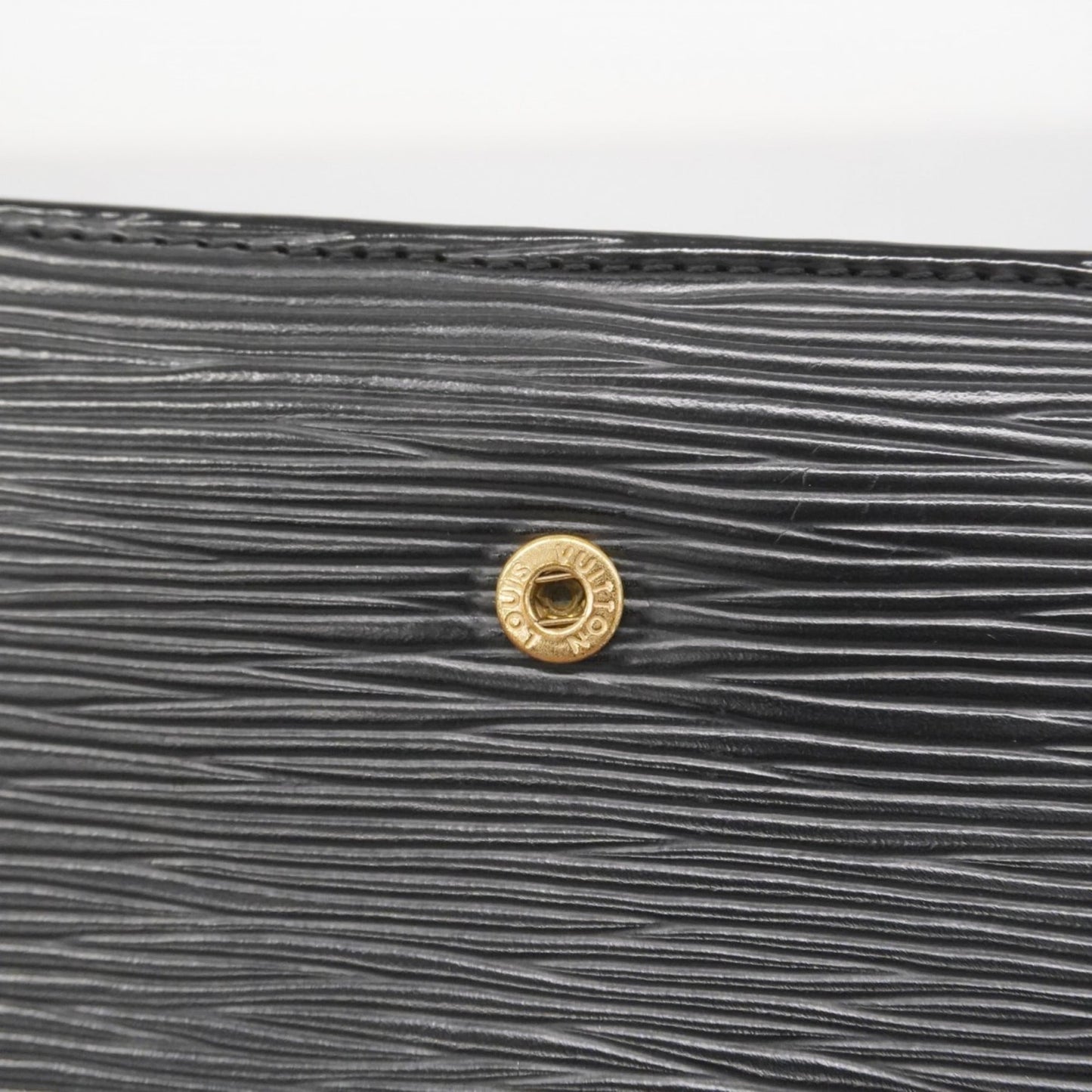 Louis Vuitton Noir Wallet (Bi-Fold) (Pre-Owned)