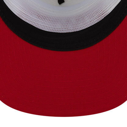 + Stranger Things 19TWENTY Trucker Cap 'White Scarlet Blue'