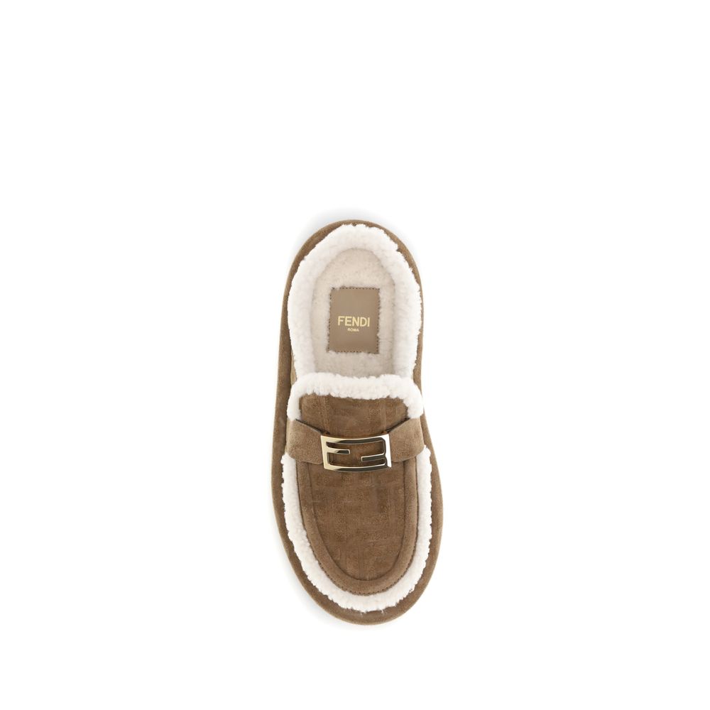Fendi Beige Leather Women's Mules