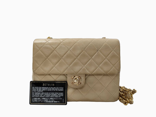 Chanel Square Classic Single Flap Bag Quilted Lambskin Beige Leather Shoulder Bag Bag (Pre-Owned)