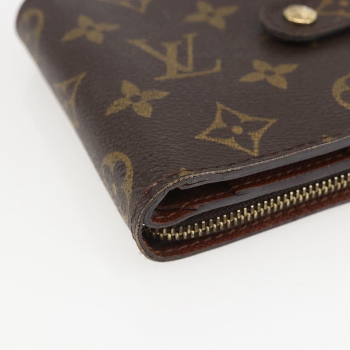 Louis Vuitton Compact Zippe Wallet Monogram Canvas Brown Canvas Wallets Accessory (Pre-Owned)