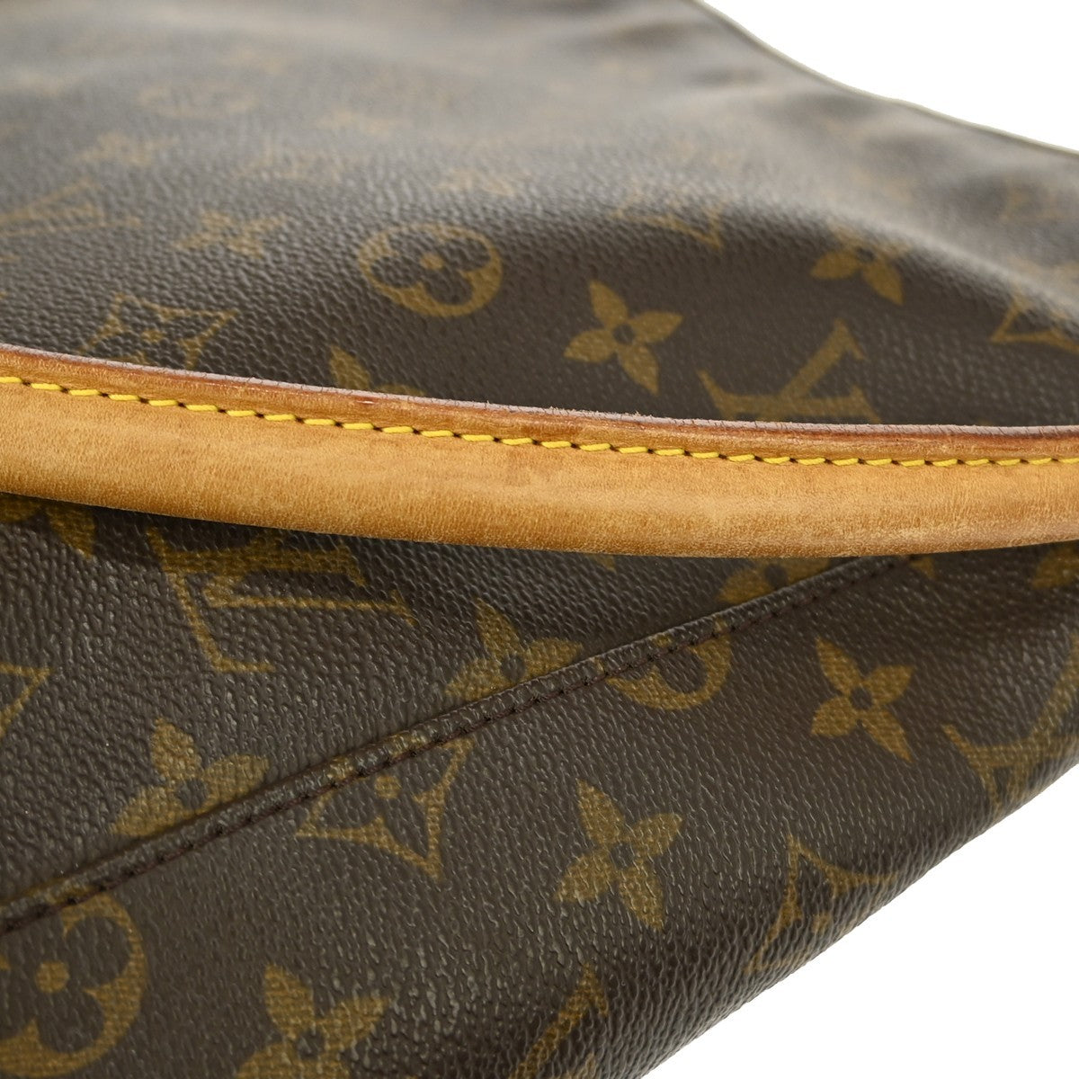 Louis Vuitton Looping Handbag Monogram Canvas Brown Canvas Handbag (Pre-Owned)