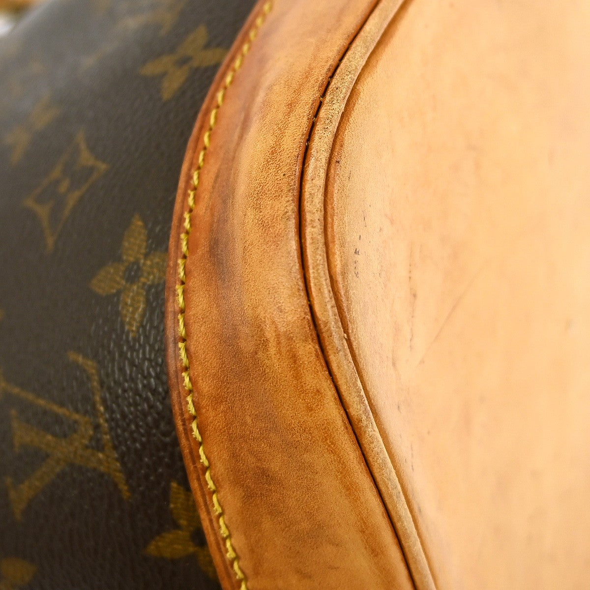 Louis Vuitton Alma Handbag Monogram Canvas Brown Canvas Handbag (Pre-Owned)