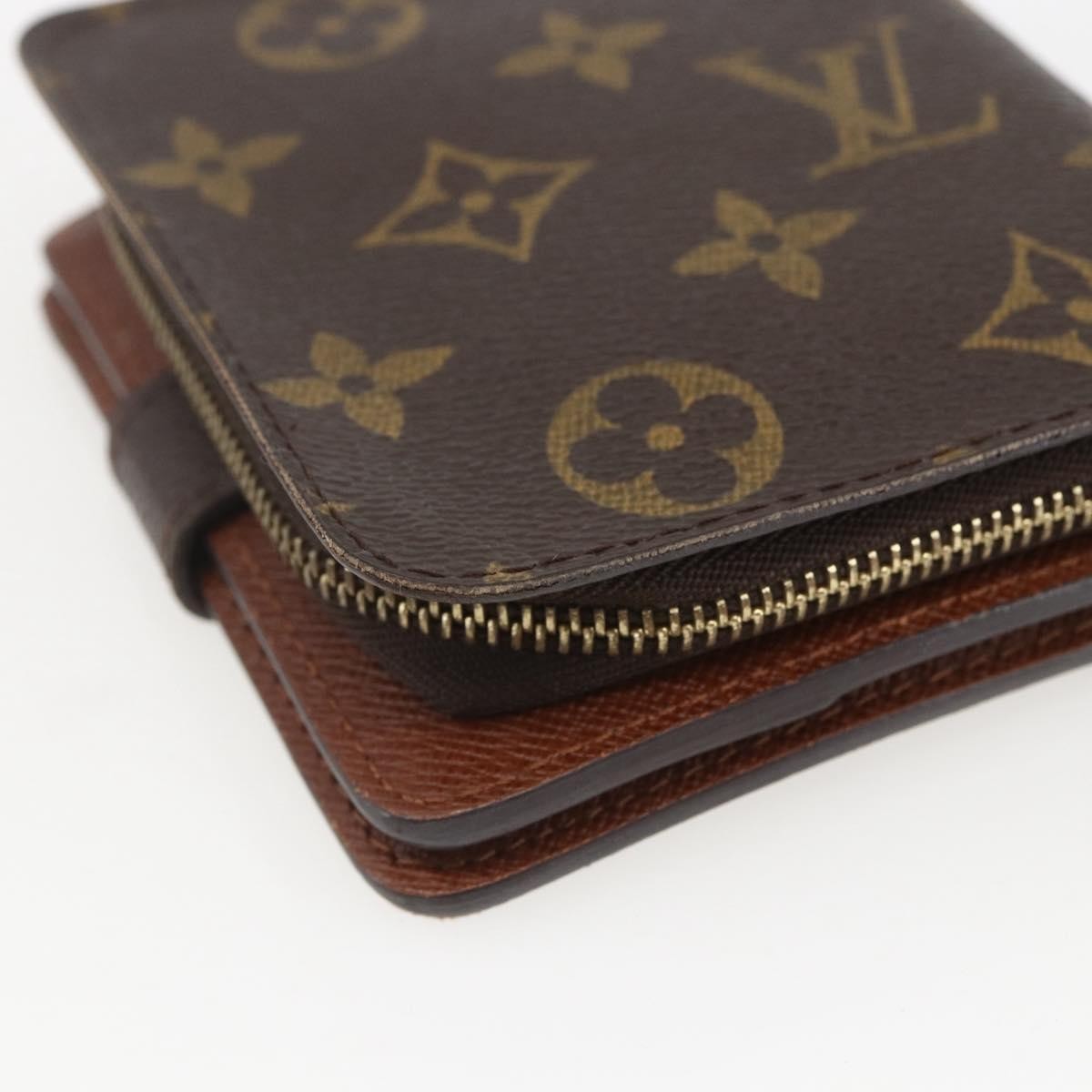 Louis Vuitton Compact Zippe Wallet Monogram Canvas Brown Canvas Wallets Accessory (Pre-Owned)